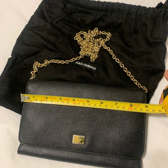 Dolce & Gabbana black leather clutch/cross body bag with gold chain strap - Picture 7 of 8